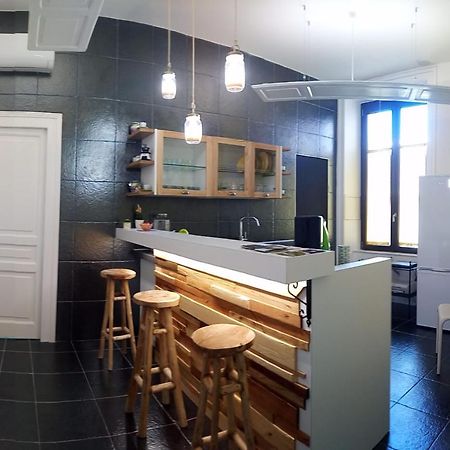 Primo Posto Bed & Breakfast Salerno Ngoại thất bức ảnh