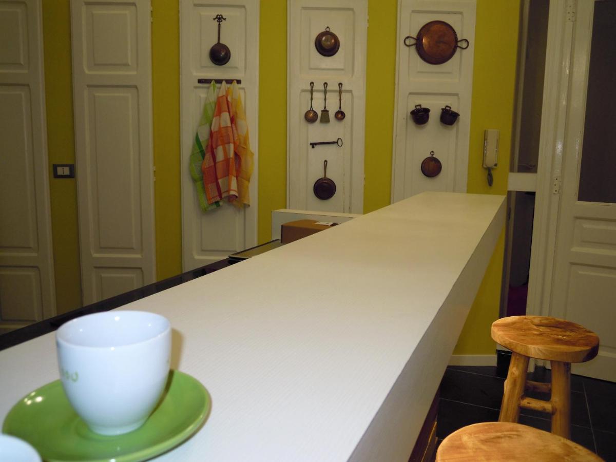 Primo Posto Bed & Breakfast Salerno Ngoại thất bức ảnh