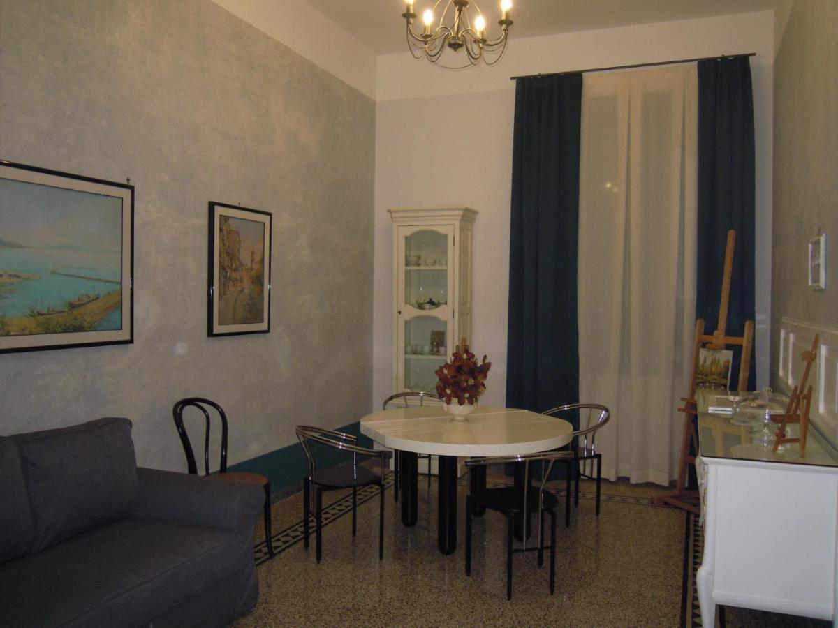Primo Posto Bed & Breakfast Salerno Ngoại thất bức ảnh