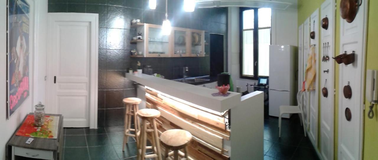 Primo Posto Bed & Breakfast Salerno Ngoại thất bức ảnh