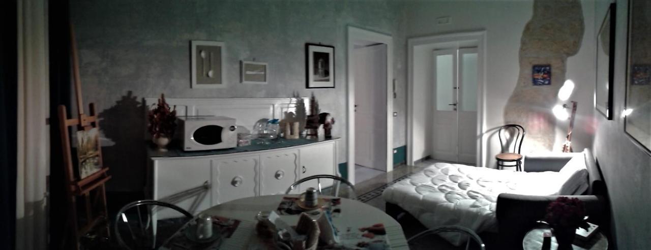Primo Posto Bed & Breakfast Salerno Ngoại thất bức ảnh