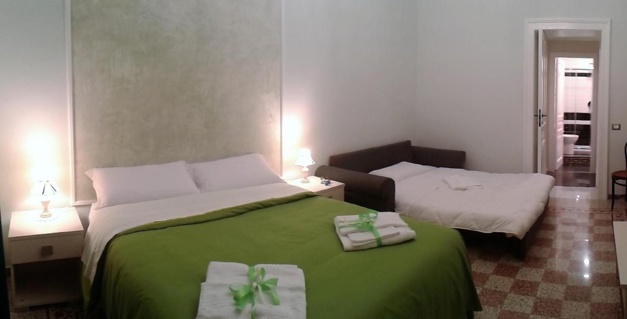 Primo Posto Bed & Breakfast Salerno Ngoại thất bức ảnh