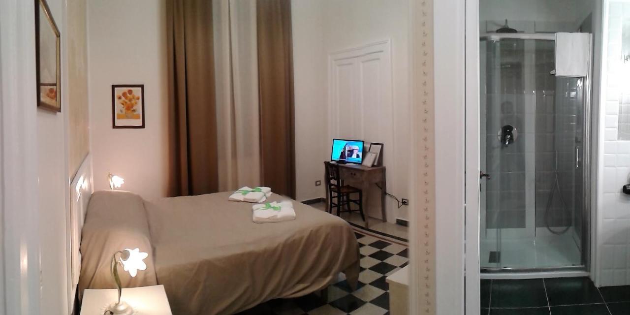 Primo Posto Bed & Breakfast Salerno Ngoại thất bức ảnh